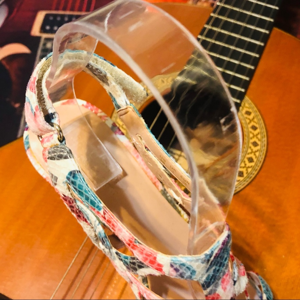 Naturalizer Snake Pattern Heeled Sandals! - image 8